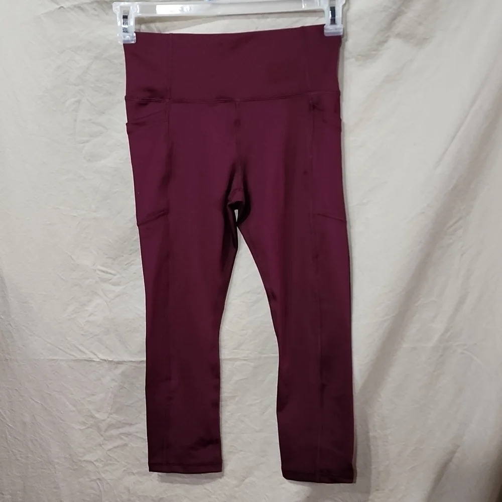 NEW Avia leggins
